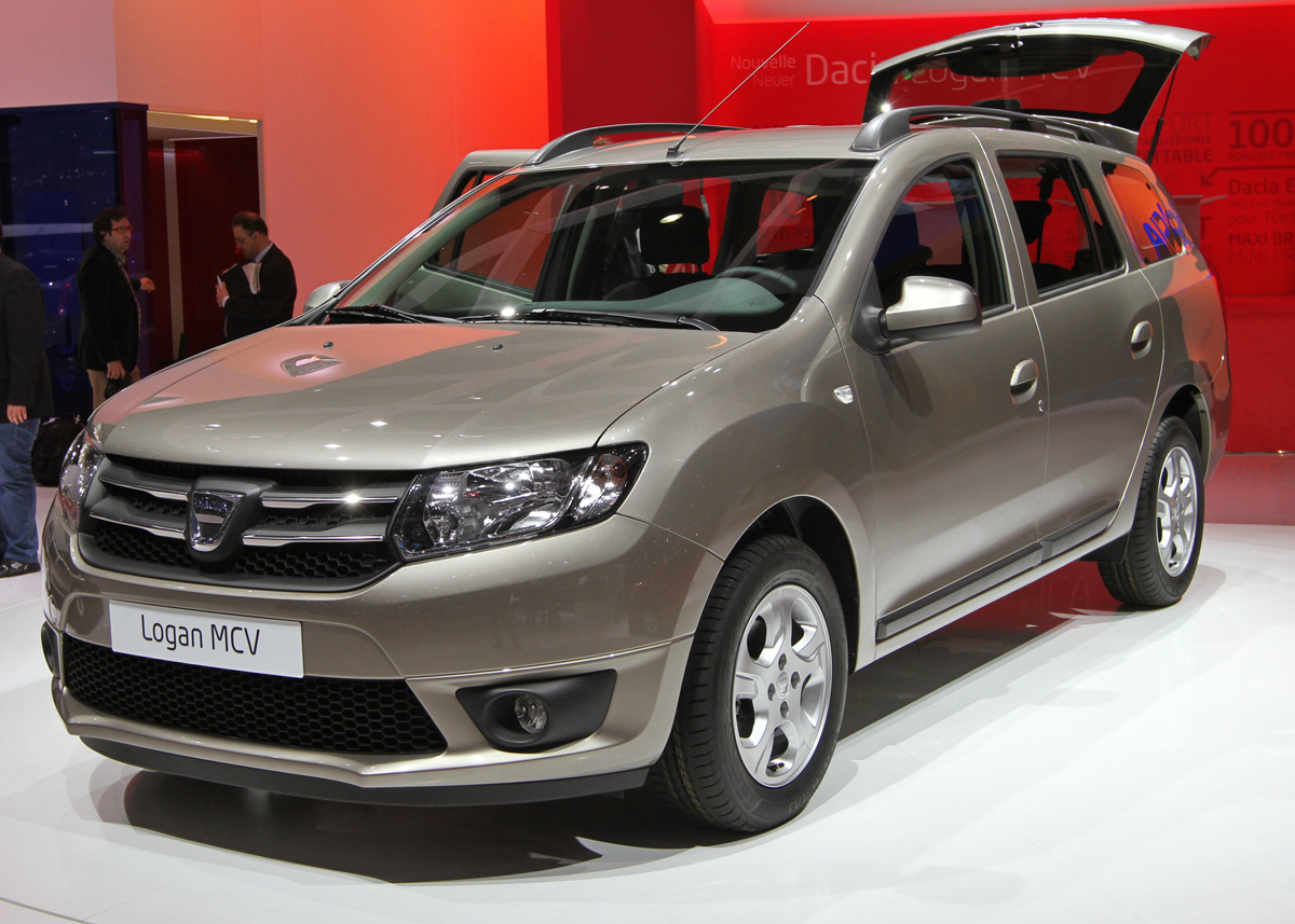 Dacia Logan MCV er en 4,49 meter lang stationcar med stort bagagerum.