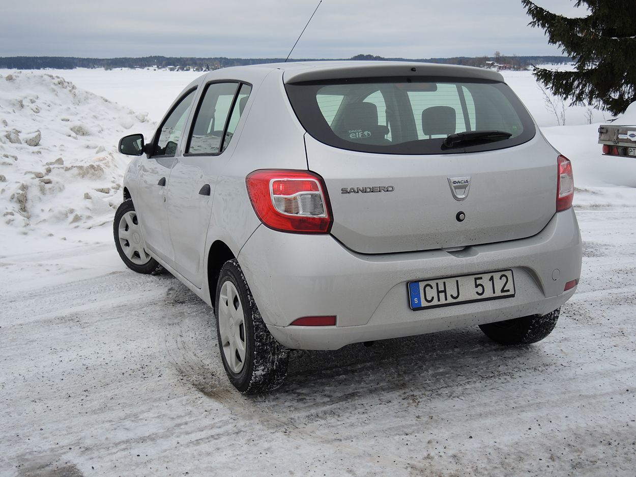 Dacia Sandero kommer både som denne femdørs hatchback og som stationcar, men så hedder den Logan MCV.