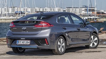 Hyundai Ioniq bagfra