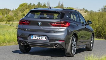 BMW X2 bagfra