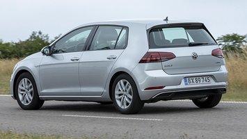 VW Golf bagfra