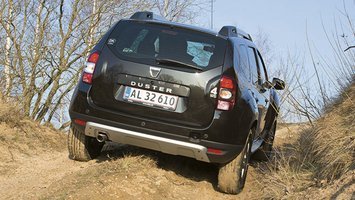 Dacia Duster bagfra