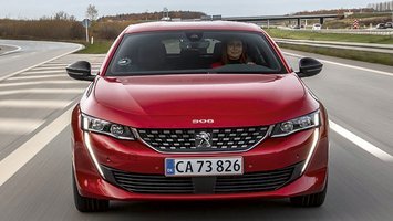 Peugeot 508 front