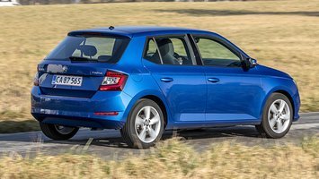 Skoda Fabia set bagfra