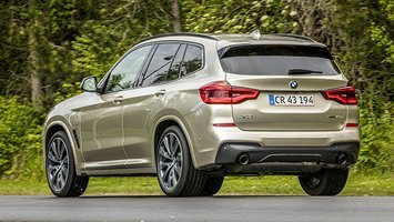 BMW X3 PHEV set bagfra