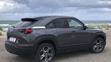Mazda MX-30 bagfra