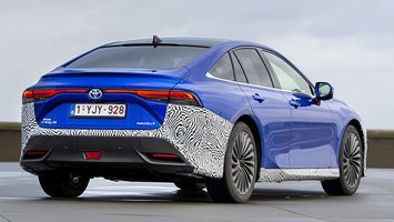 Toyota Mirai bagfra