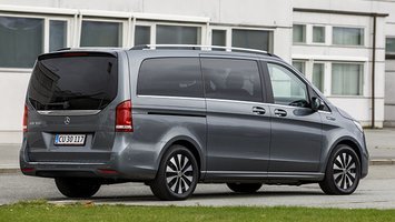 Mercedes-Benz EQV set bagfra