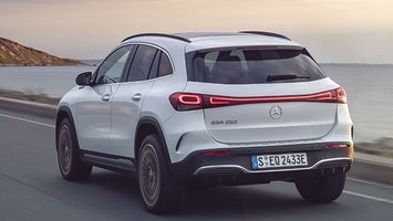 Mercedes-Benz EQA set bagfra