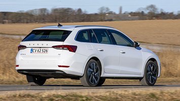 Skoda Octavia set bagfra
