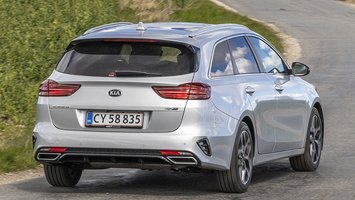 Kia Ceed SW set bagfra