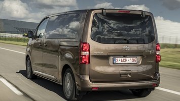 Toyota Proace set bagfra