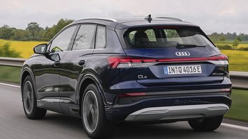 Audi Q4 e-tron set bagfra