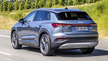 Audi Q4 e-tron set bagfra