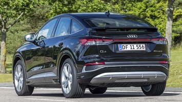 Audi Q4 e-tron set bagfra