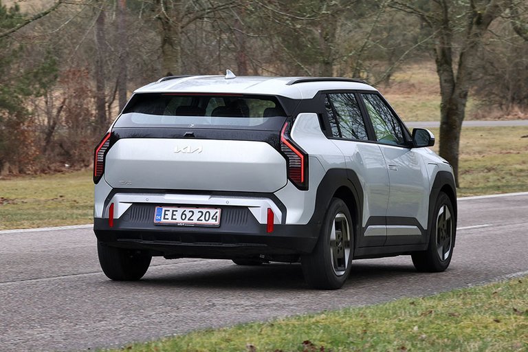 Kia EV3 set bagfra
