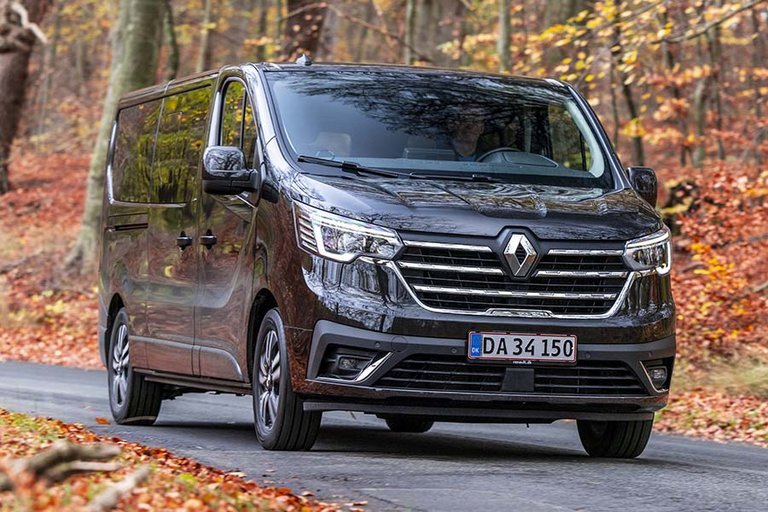 Renault Trafic Spaceclass er en stor bil – rigtig stor!