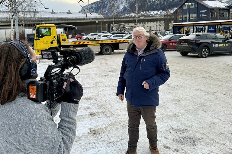 Video optages med biler og vejhjælp