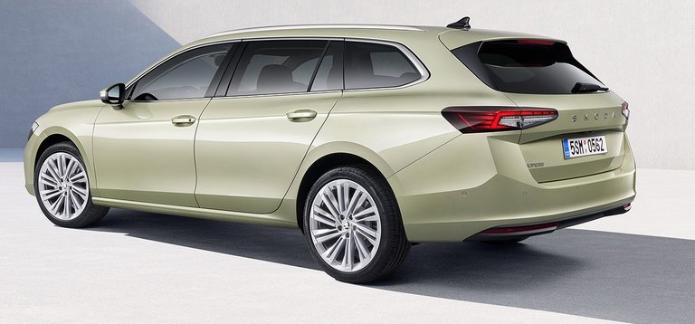 Skoda Superb.