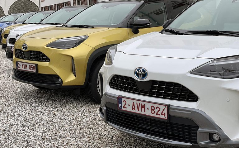 Toyota Yaris Cross er blandt de ret få ikke-opladelige kandidatbiler. Den skal se, om den kan følge op på den almindelige Yaris' succes i fjor. Da blev Yaris Car of the Year (i Europa) og nr. tre ved Årets Bil i Danmark.