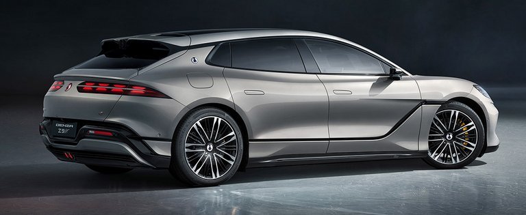 Denza Z9 GT bagfra i studie.