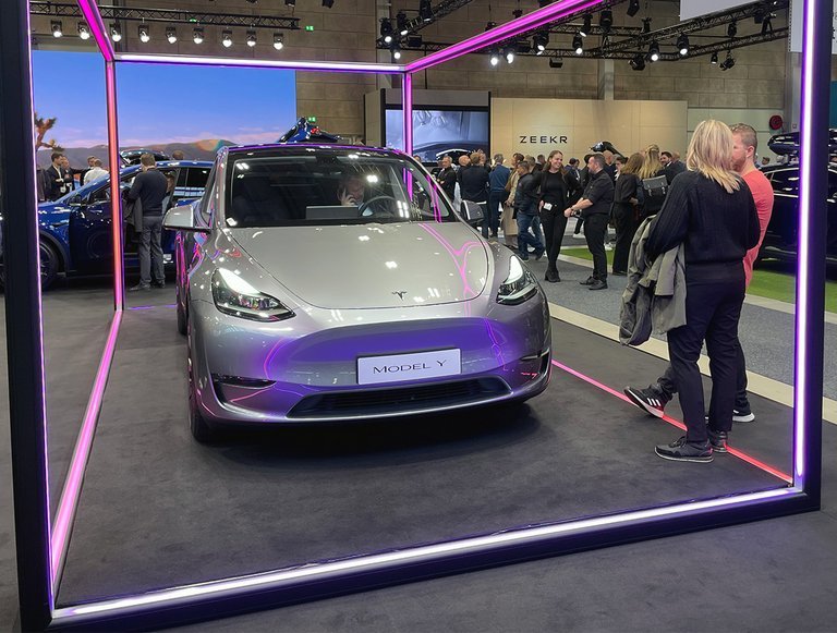 Tesla Model Y på eCar Expo.