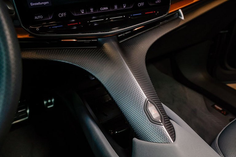 Detalje fra kabinen i en Cupra Tavascan