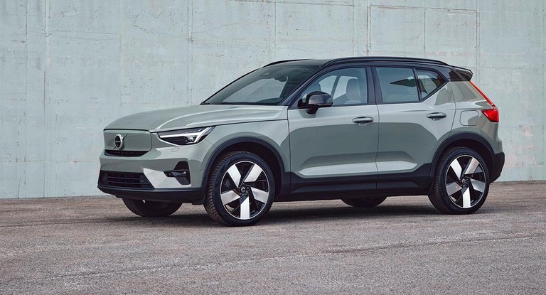 Volvo XC40 Recharge har beholdt sit udseende i den teknisk opdaterede udgave.
