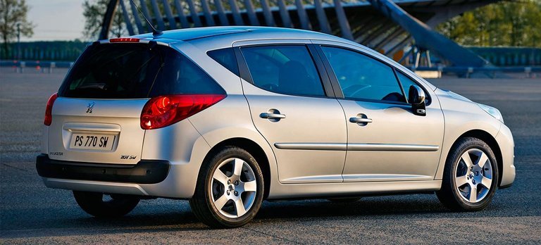 Peugeot 207 fandtes i denne SW-udgave, men den overlevede ikke til 208-generationen.