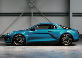 Alpine A110, der ikke afviger meget fra konceptudgaven, er baghjulstrukket og har firecylindret motor. Foto: Renault