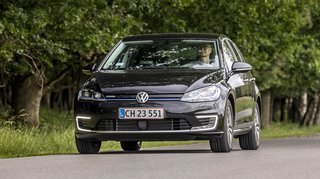 VW e-Golf set forfra