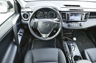 Toyota RAV4 kabine