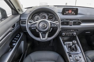 Mazda CX-5 kabine