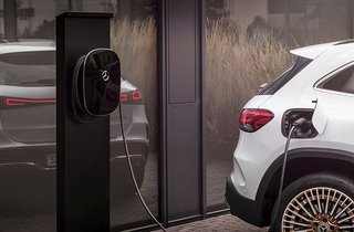 Mercedes-Benz EQA lader