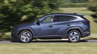 Hyundai Tucson set fra siden