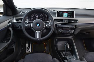 BMW X2 kabine