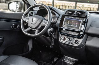 Dacia Spring kabine