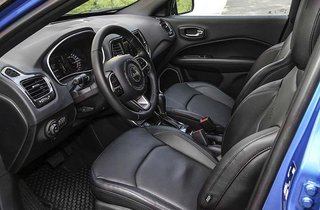 Jeep Compass kabine