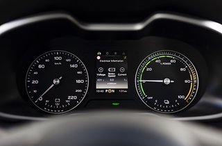 MG ZS instrumenthus