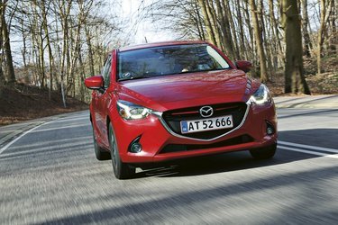 Mazda 2 findes kun i denne  femdørsudgave og er her  testet i topudgaven med alt i  udstyr til 230.000 kr. Billigste  udgave koster 134.000 kr.