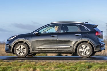 Kia Niro er en mini-SUV, og bidrager med god plads i kabinen.