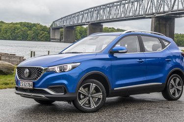 MG ZS er en nydelig, lille SUV som i størrelse ligger mellem Nissan Juke og Nissan Qashqai. 
