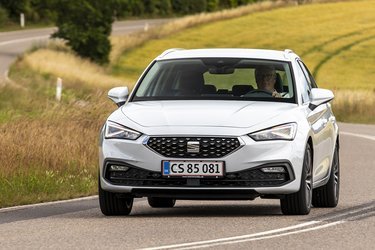 Som stationcar er Seat Leon anvendelig for dem, der har behov for ekstra plads til bagage eller dyr. Den skrå bagklap gør dog bagagerummet lidt mindre, end man som hundeejer kunne ønske sig.
