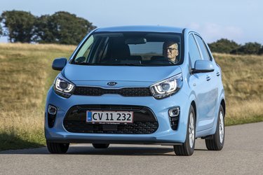 Upgrade-versionen af Picanto er den udstyrsvariant med bedste forhold mellem pris og udstyr. Du kan genkende den på LED-kørelys og udvendige kromhåndtag.