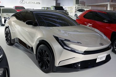 Toyota kompakt SUV ligner en elektrisk udgave af C-HR