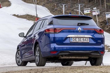 Renault Megane har en lang tradition som stationcar, men er alligevel ved at blive overhalet af konkurrenterne, når det handler om brugsværdi.
