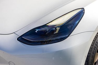 Du får LED-teknik i forlygterne, men de er ikke adaptive og det kan heller ikke tilkøbes. Dertil er lysets spredning ikke imponerende i forhold til konkurrenterne.