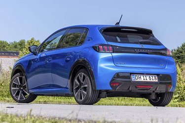 208-modellen fås kun som femdørs og ikke som stationcar som nogle af forgængerne.
