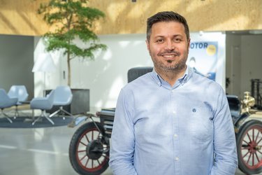 Ilyas Dogru, chefkonsulent, Økonomisk Politisk sekretariat