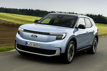 Explorer er første elbil fra Ford, der er udviklet og bygget i Europa. Udgangspunktet er VW ID.4, men det er lykkedes at skabe en bil med sit helt eget ydre.